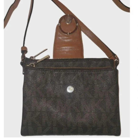 Michael Kors MK Signature Crossbody Bag Purse - Picture 5 of 13